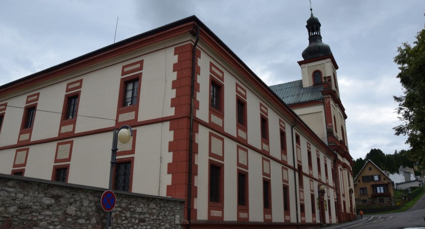 Klasztor augustianów we Vrchlabi - Barokowa perła Karkonoszy