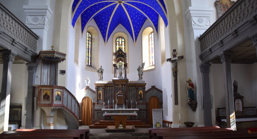 Příchovice - Kosciół Świętego Wita. Neoromańska perełka ukryta w Górach Izerskich. 