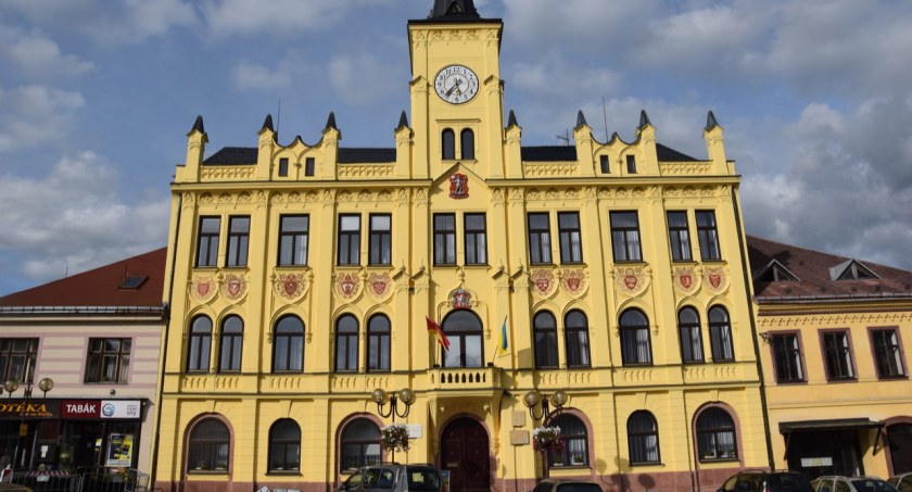Poznajcie Lomnice nad Popelkou - Miasto o niepowtarzalnej i osobliwej atmosferze