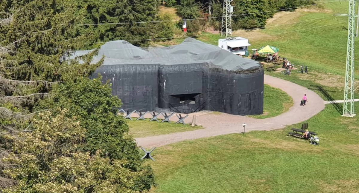 Historia Karkonoszy, Turystyka militarna KarkonoszeGO - zdjęcie, fotografia
