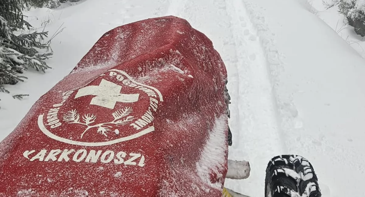 Wiadomości, Uwaga oblodzenia karkonoskich graniach - zdjęcie, fotografia