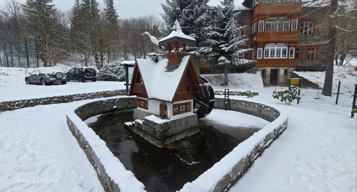 Legendy o Karkonoszach, Młynek Miłości Karpaczu romantyczna legenda stóp Karkonoszy - zdjęcie, fotografia