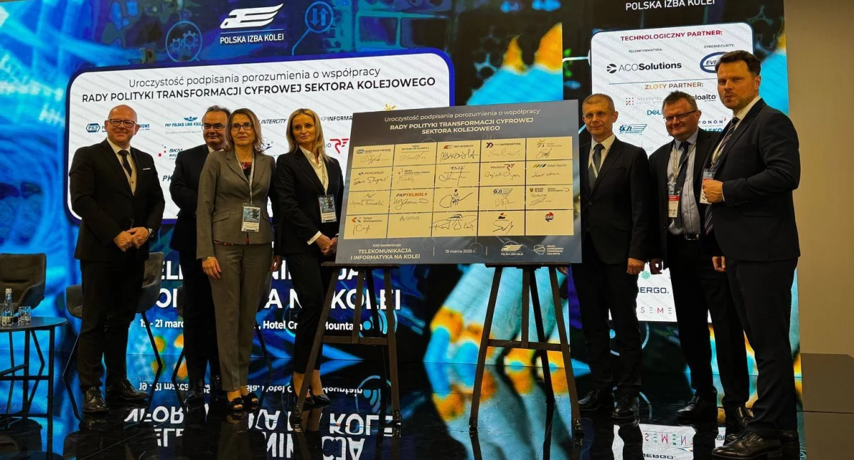 Wiadomości, Telekomunikacja Informatyka Kolei - zdjęcie, fotografia