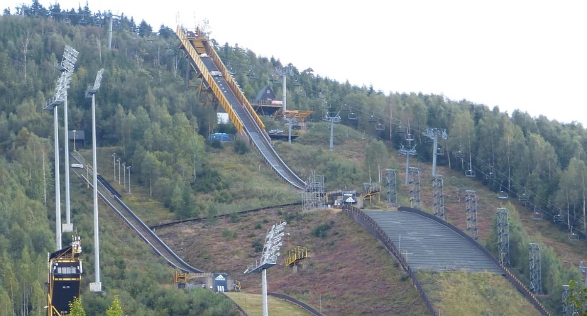 Wiadomości, Centrum Harrachovie służyć sportowcom - zdjęcie, fotografia