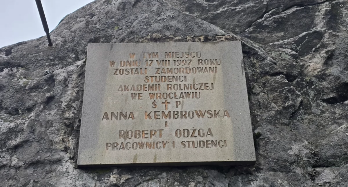 Historia Karkonoszy, Śmierć dwójki studentów Górach Stołowych tajemnica która dziś została wyjaśniona - zdjęcie, fotografia