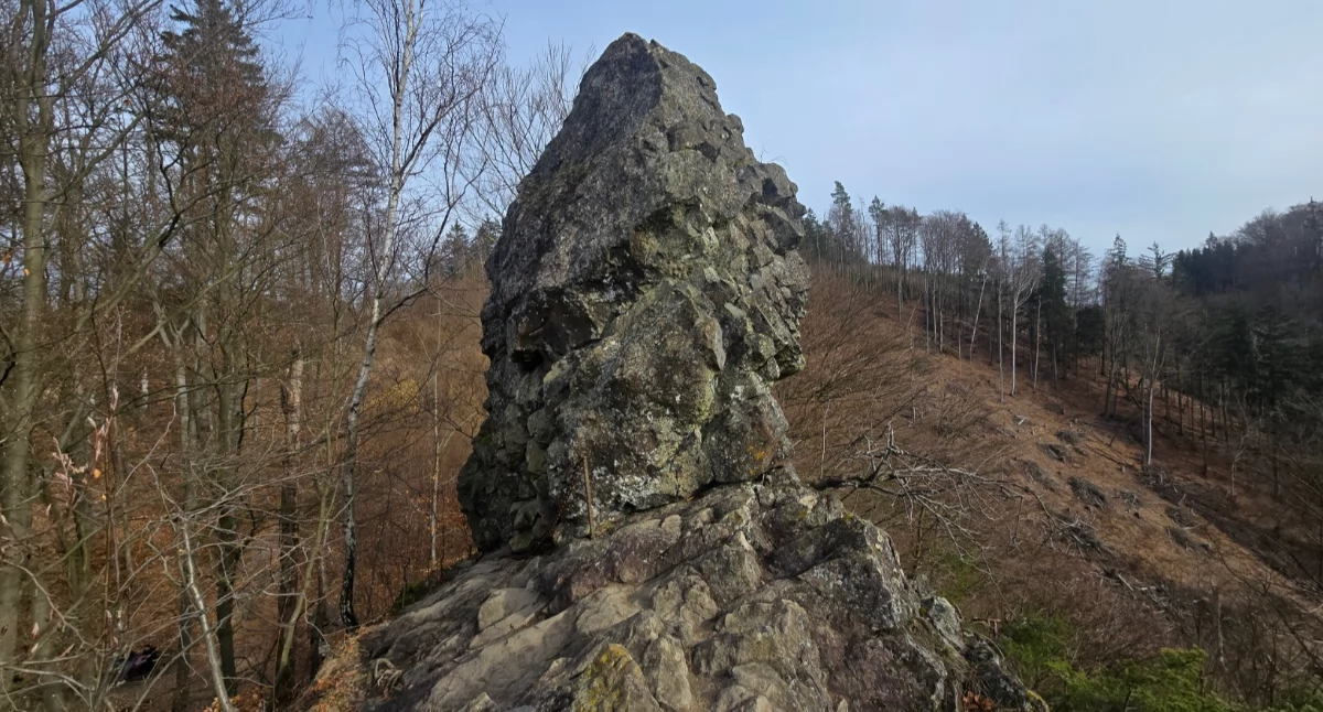 formacje skalne, Gdzie zniknął mnich Tajemnica Mysiej Skały Riegrovą ścieżką - zdjęcie, fotografia