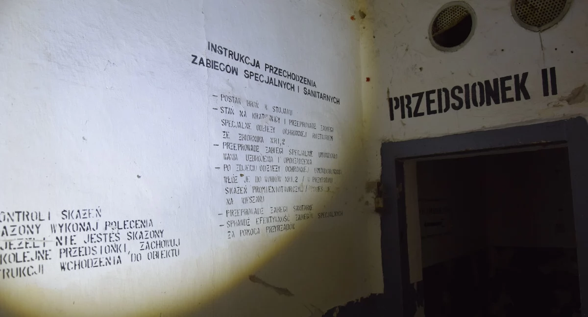 Historia Karkonoszy, Popielówek Mroczne zaplecze szkolenia radiolokacji Schrony które miały działać nawet katastrofie - zdjęcie, fotografia