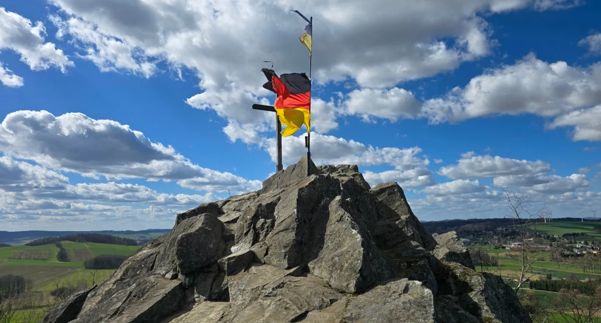 wzgórza i wzniesienia, Grosser Stein Skały które Goethe patrzą niebo - zdjęcie, fotografia