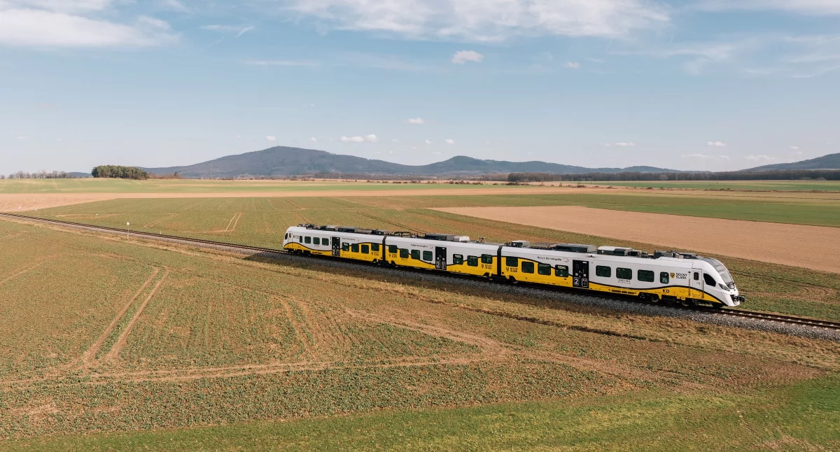 wycieczki kolejowe, Kolejowy Wrocław bliżej Berlina ruszą połączenia Kolei Dolnośląskich Cottbus (Chociebuża) - zdjęcie, fotografia
