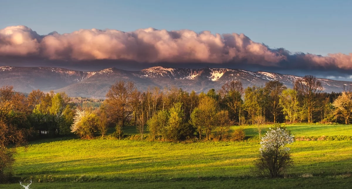Wiadomości, Weekend Karkonoszach właśnie rozpoczyna - zdjęcie, fotografia