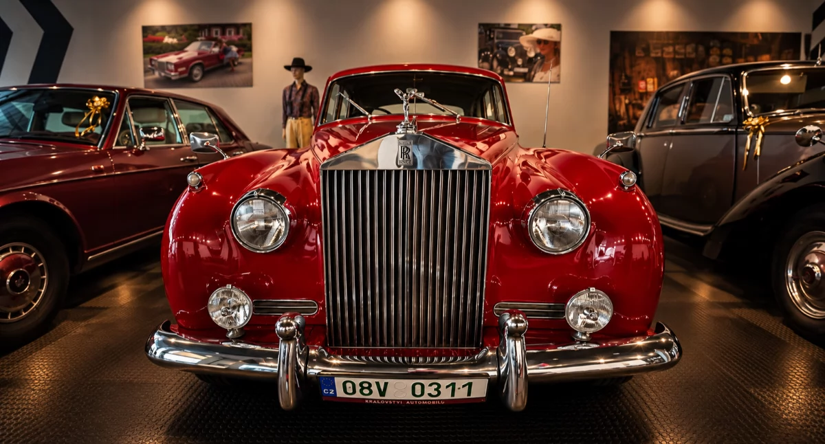 Muzea, drewnianego roweru Rolls Royce’a Muzeum Techniki Libercu potrafi zaskoczyć - zdjęcie, fotografia