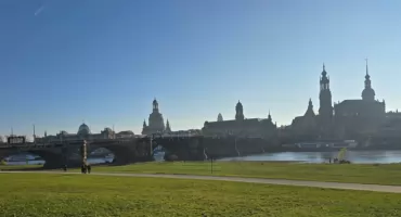 Od Śnieżki do Łaby: Niezwykłe związki Karkonoszy i Drezna
