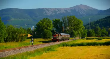 Tunel z Karpacza do Pecu pod Śnieżką. Pociąg marzeń czy pociąg przyszłości?
