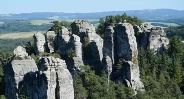 Janova vyhlidka – cicha strażniczka skalnego miasta Hruba Skala