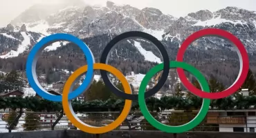 Z Karkonoszy na igrzyska. Absolwenci SMS w Szklarskiej Porębie jadą na ZIO 2026 do Włoch