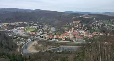 Bardo Śląskie: Największy w Sudetach Obryw Skalny. Jeden z najpiękniejszych punktów widokowych.