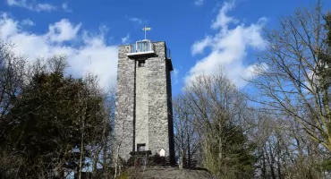 Breiteberg nad Łużycami: małe wzniesienie, piękna panorama